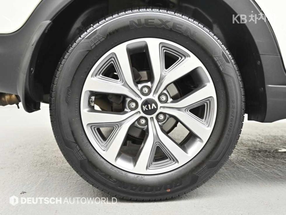 2016 - kia sportage