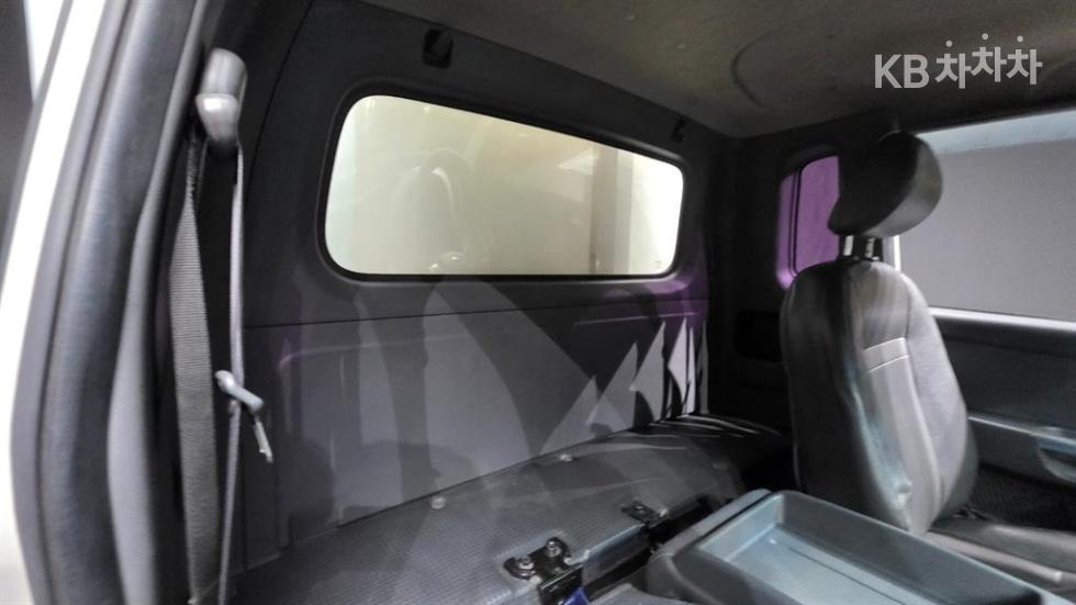 2015 - kia bongo iii