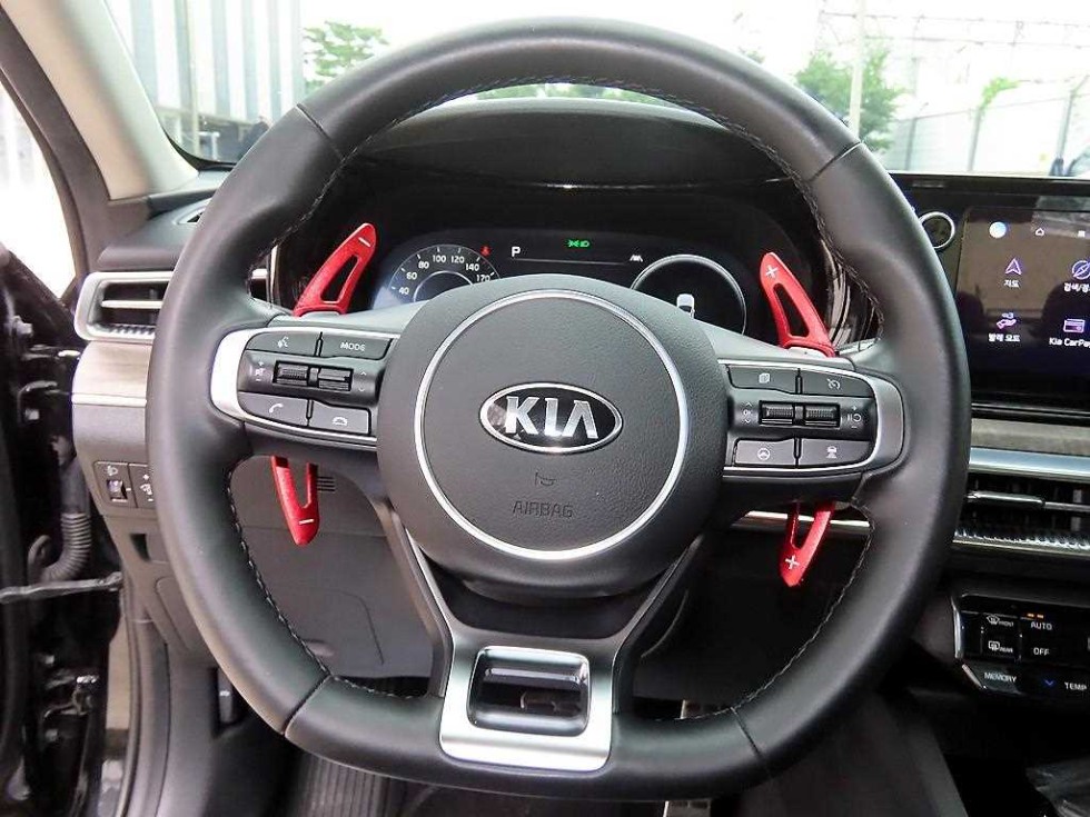 2020 - kia k5