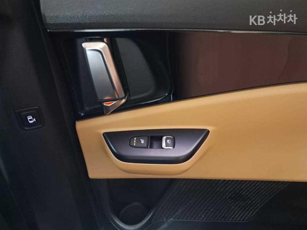 2021 - kia carnival