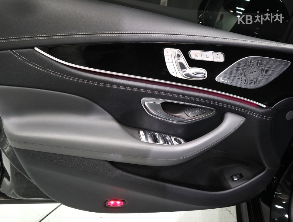 2020 Mercedes-Benz AMG GT photo