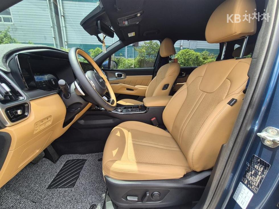 2022 - kia sorento