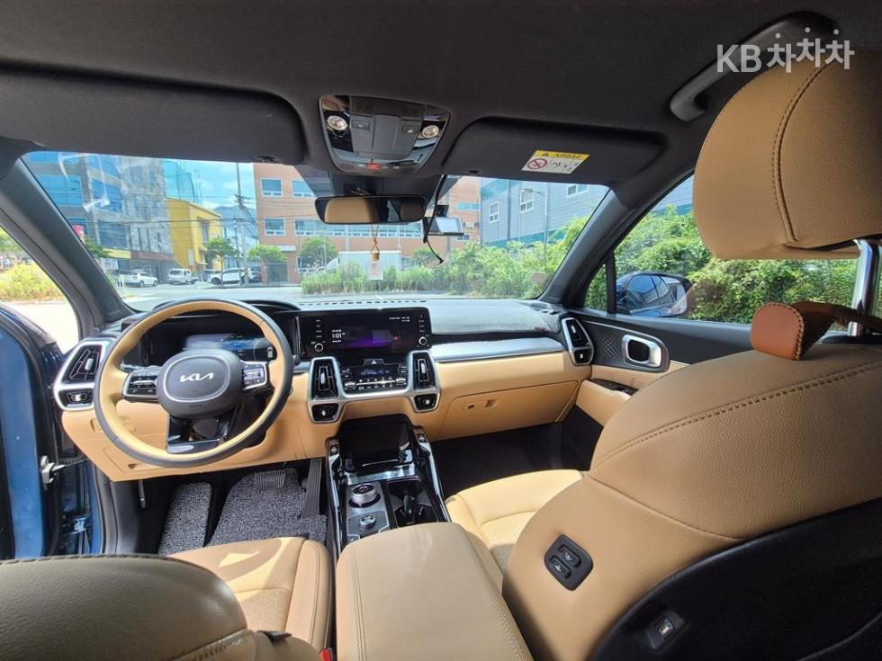 2022 - kia sorento