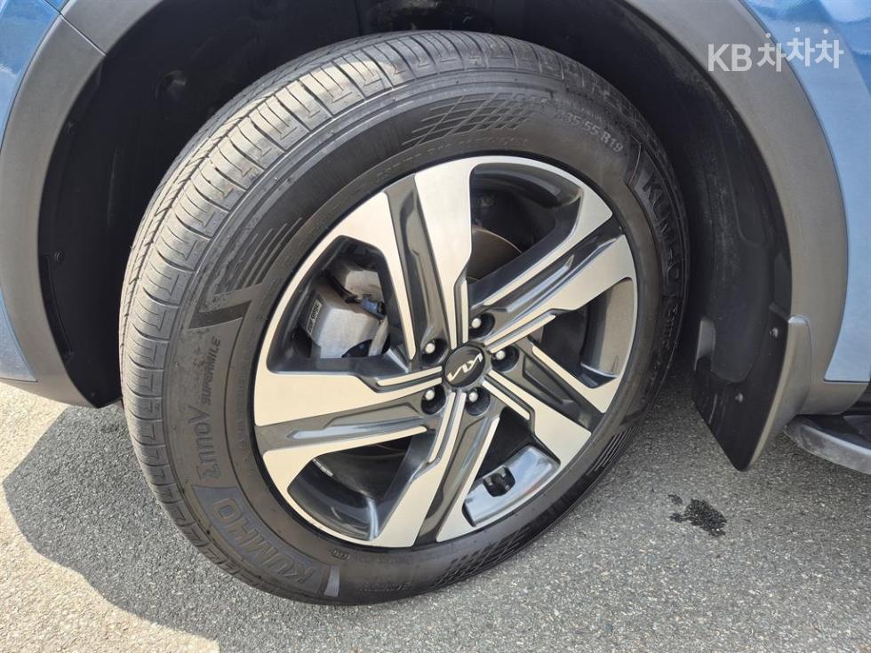 2022 - kia sorento