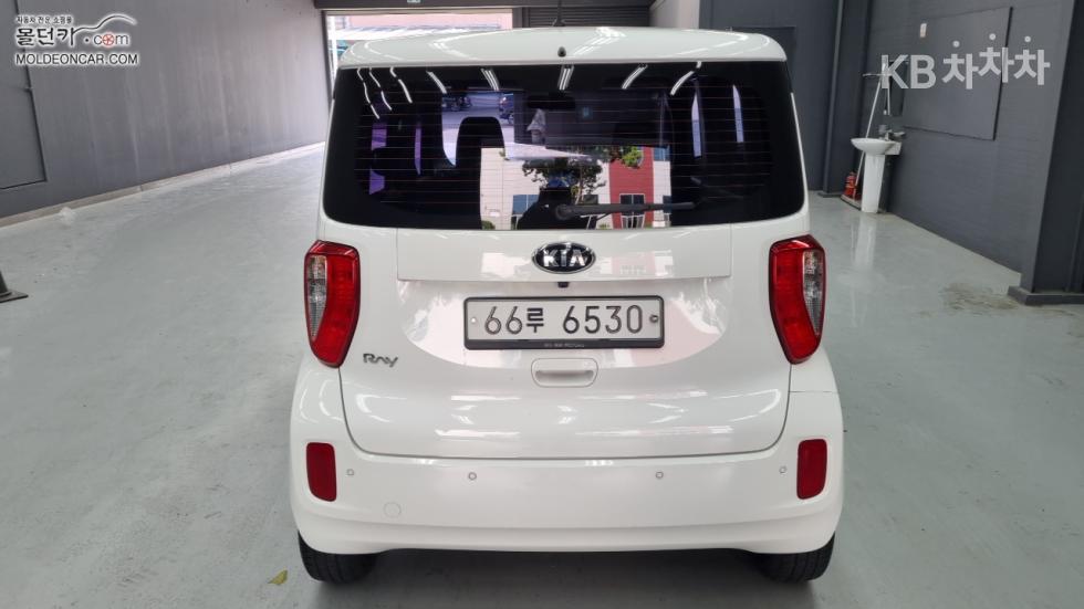 2014 - kia ray