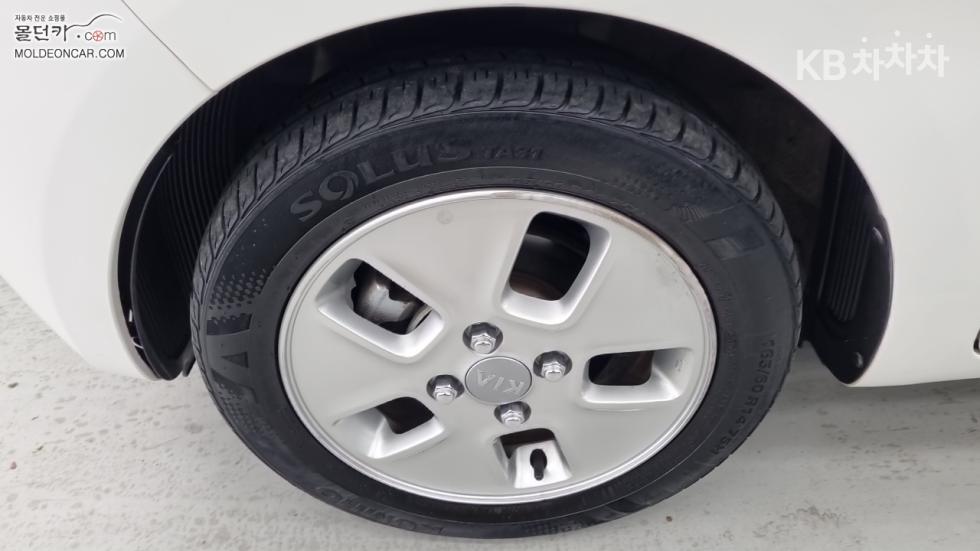 2014 - kia ray
