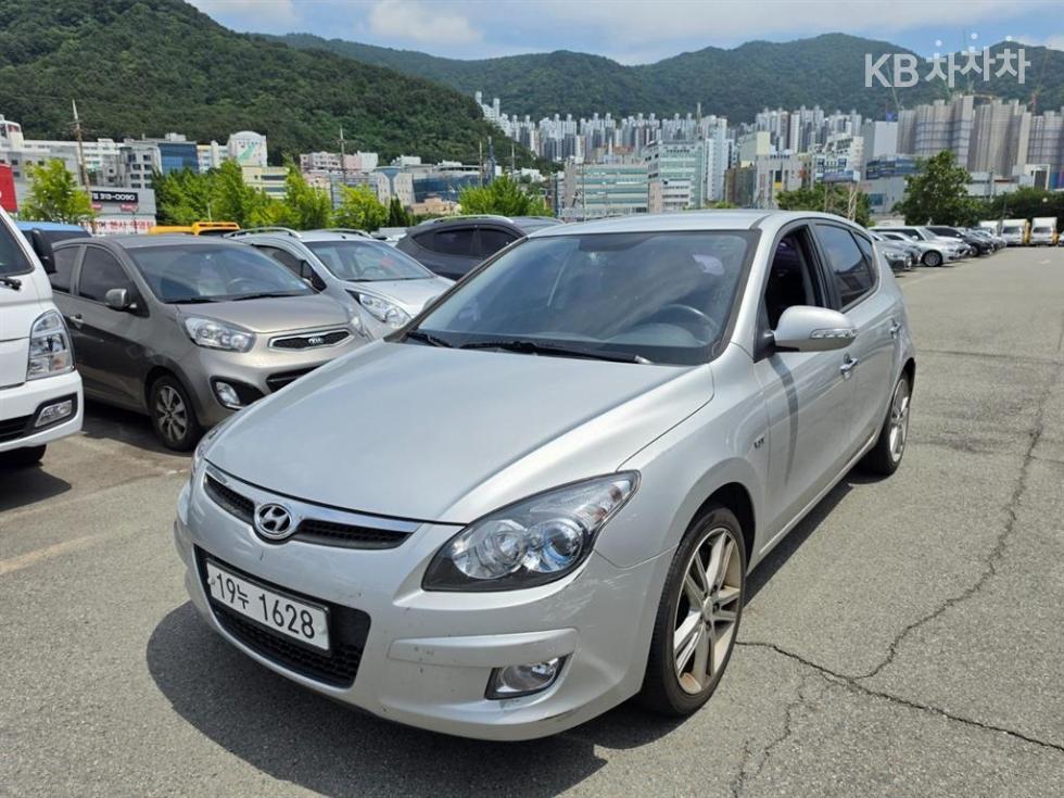 2011 hyundai i30