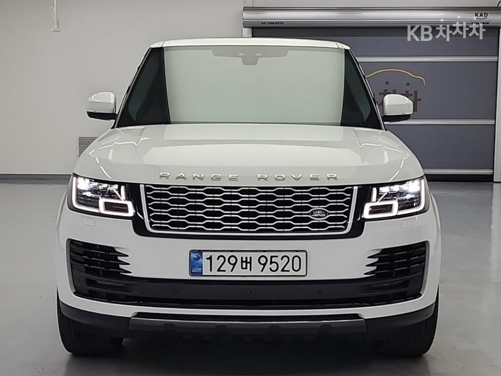 2020 Land Rover Used Car photo