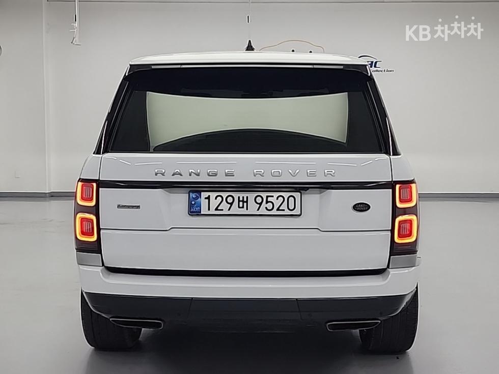 2020 Land Rover Used Car photo