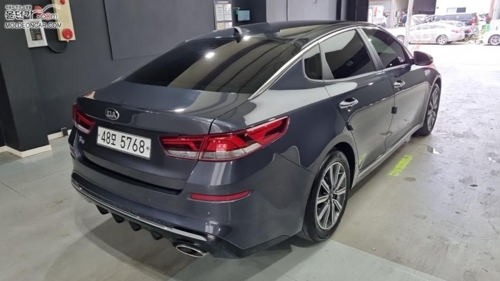 2019 - kia k5