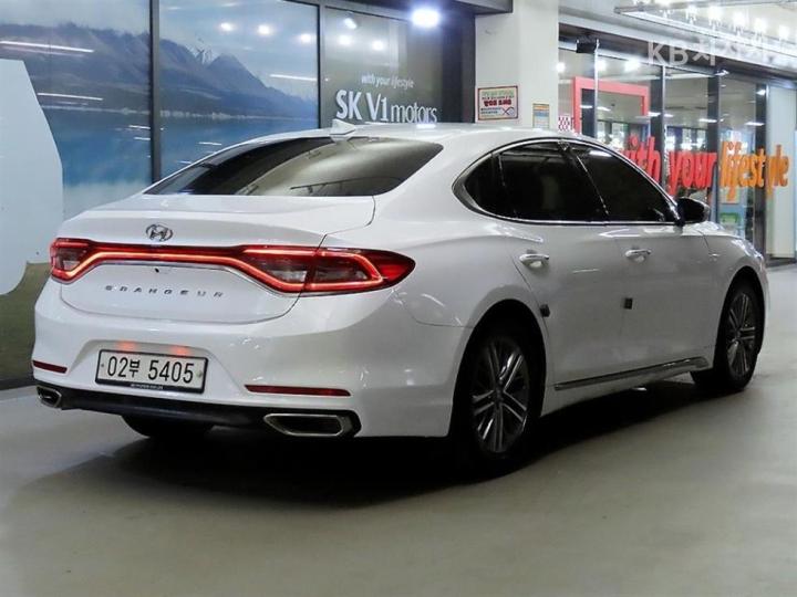 Hyundai Grandeur — miniaturë 4