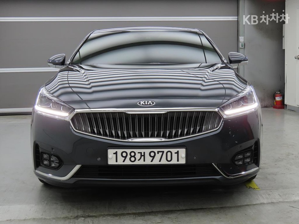 2019 - kia k7
