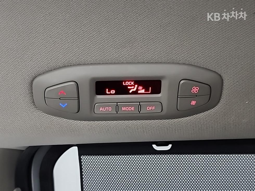 2016 - kia carnival
