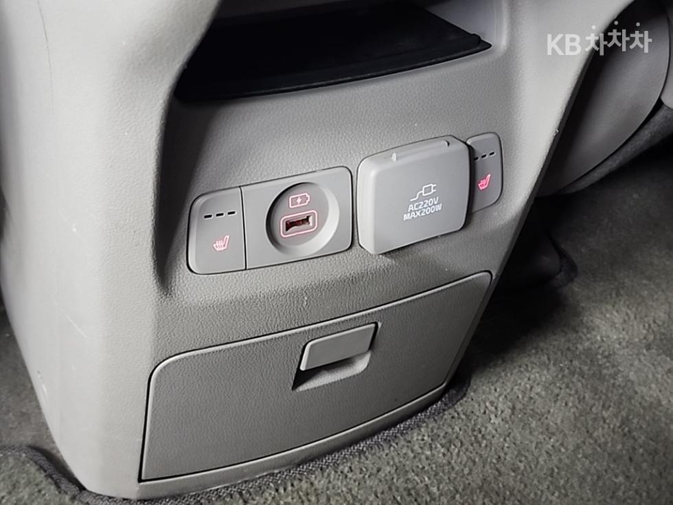 2016 - kia carnival
