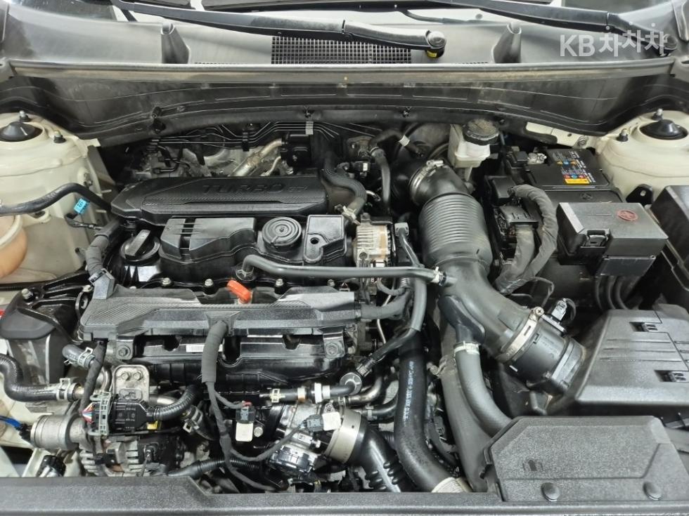 2022 - kia sportage