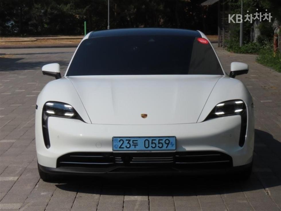 포르쉐 타이칸 2021년식 포르쉐 Taycan 4S