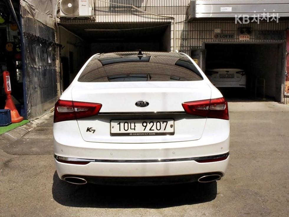 2016 - kia k7