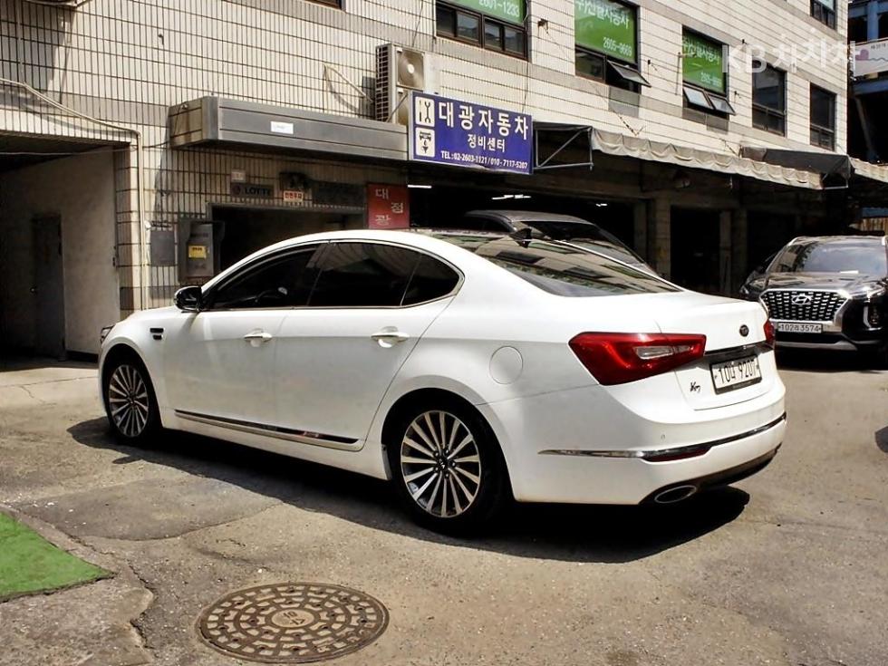 2016 - kia k7