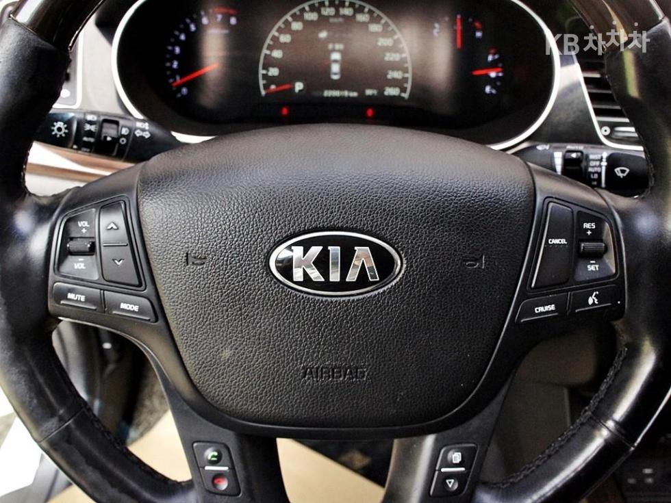 2016 - kia k7
