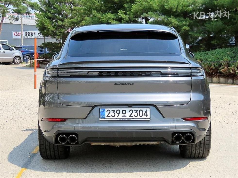 Porsche Cayenne — miniaturë 4