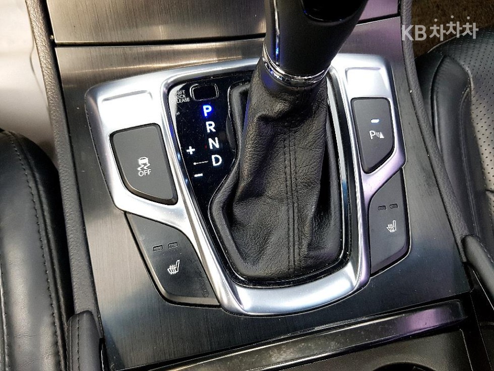 Hyundai Grandeur — miniaturë 13