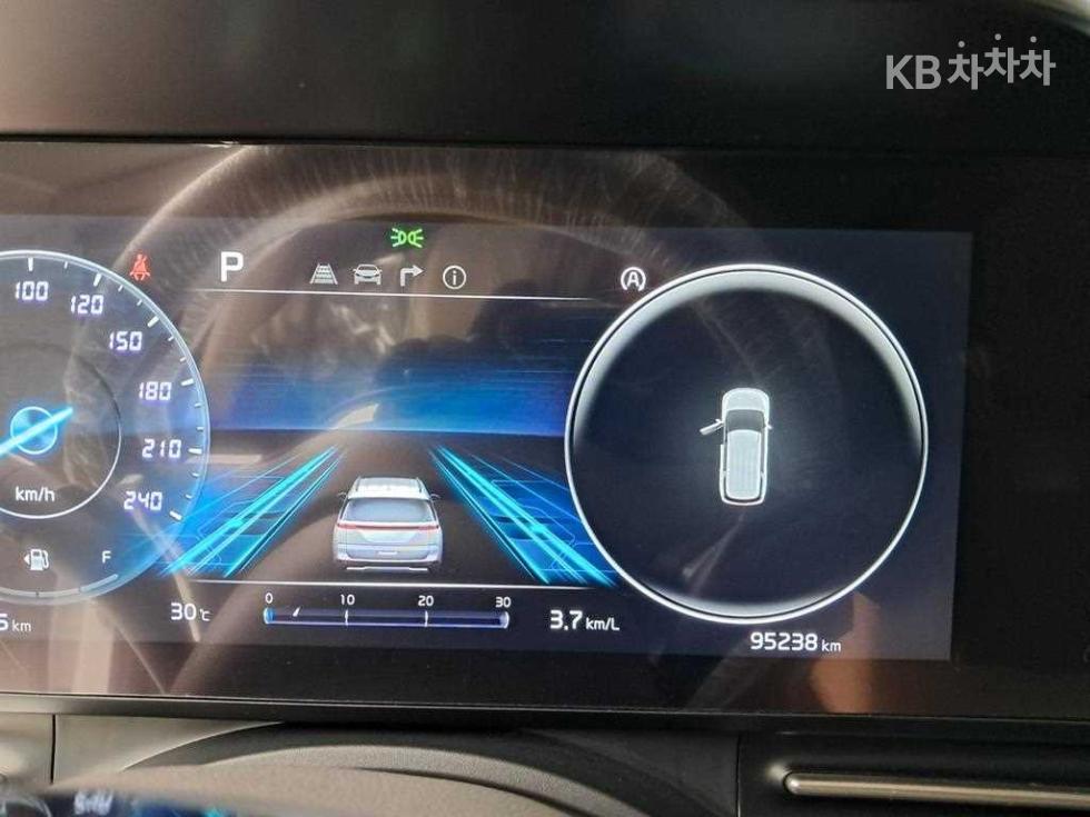 2022 - kia carnival