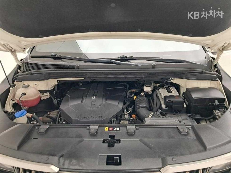2022 - kia carnival