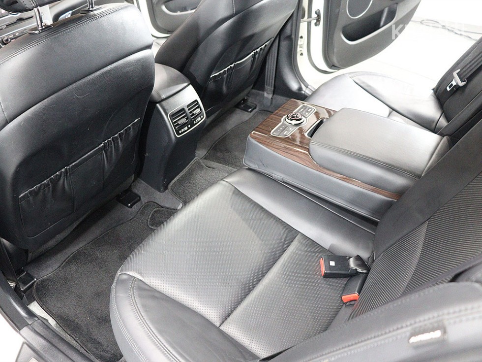 2016 - kia k7