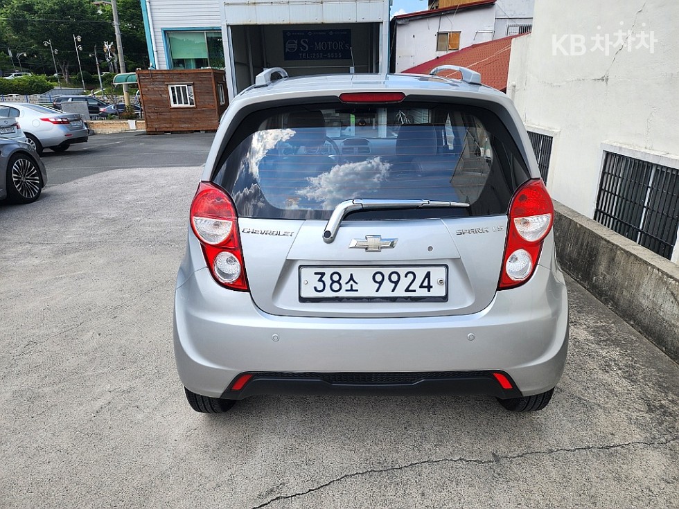Chevrolet Spark — miniaturë 5