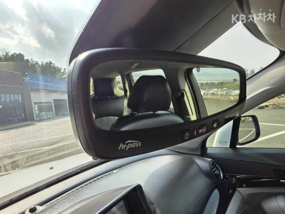 Chevrolet Orlando — miniaturë 7