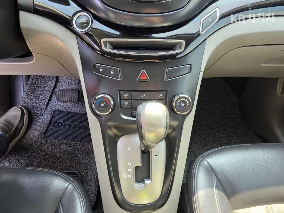 Chevrolet Orlando — miniaturë 9