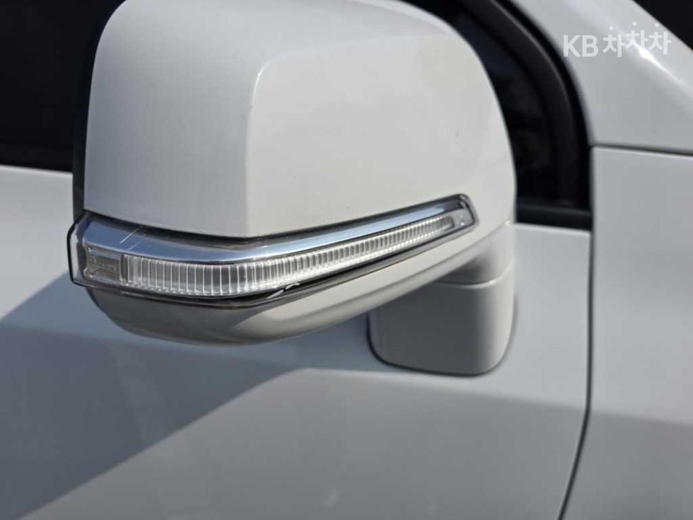 Chevrolet Orlando — miniaturë 18