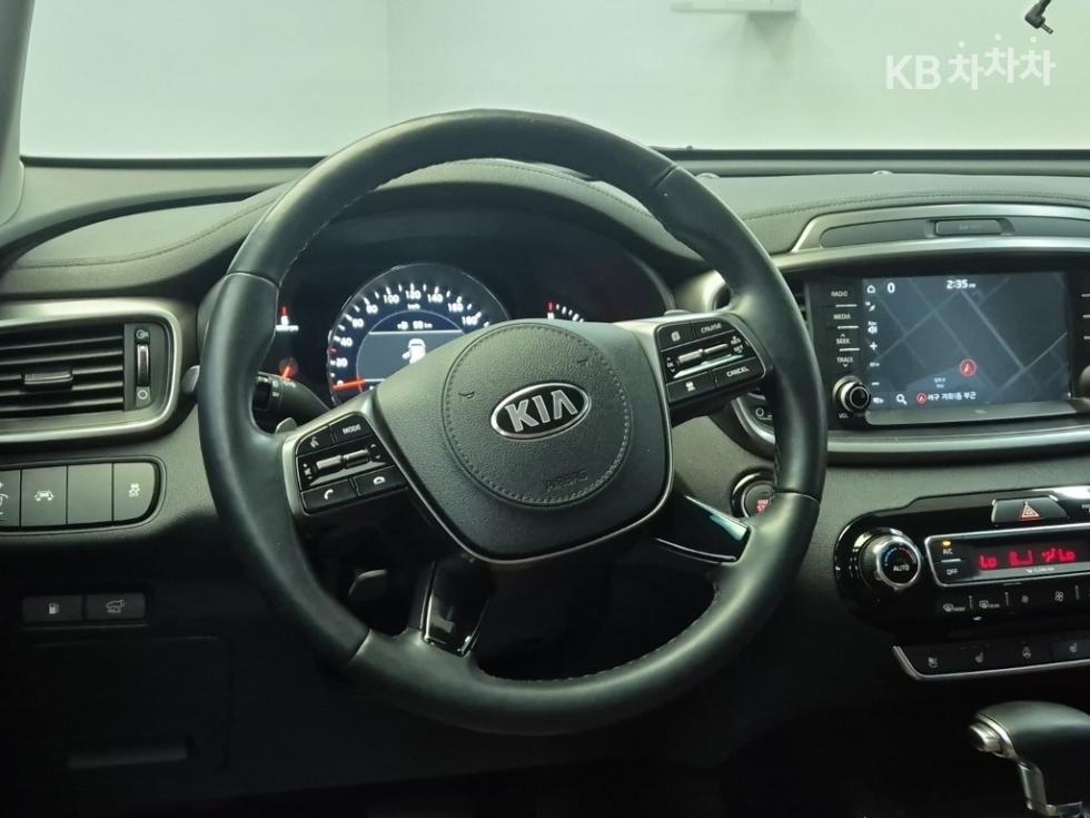 2018 - kia sorento