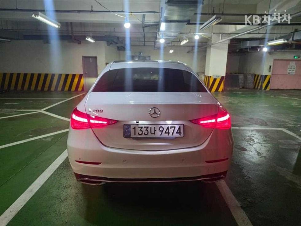 2024 - mercedes-benz c-class