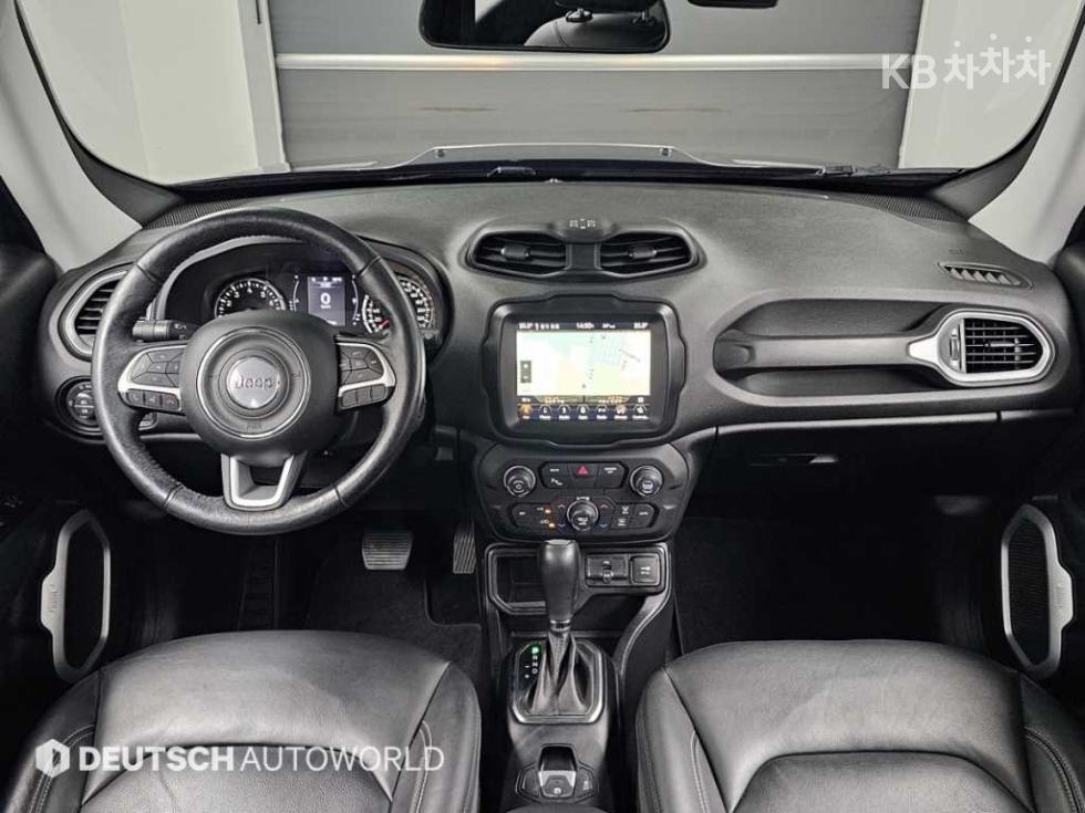 2018 - jeep renegade