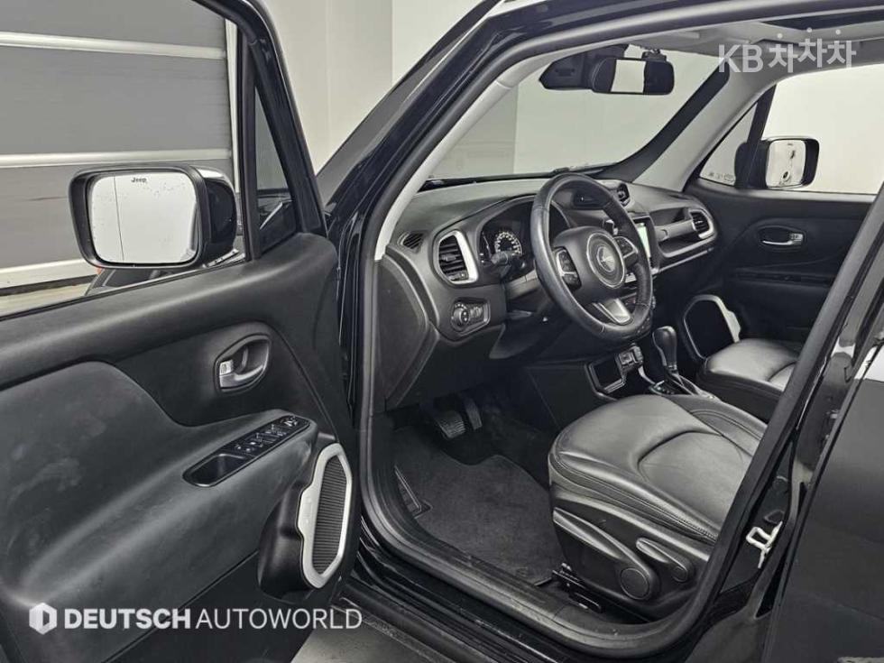 2018 - jeep renegade