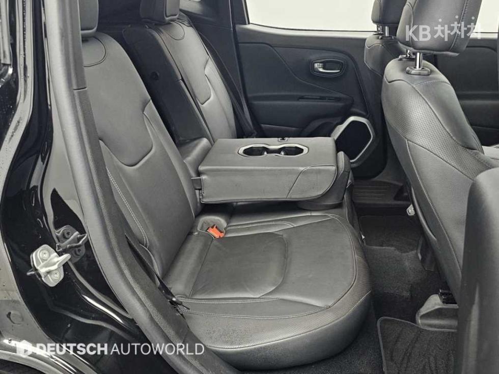 2018 - jeep renegade