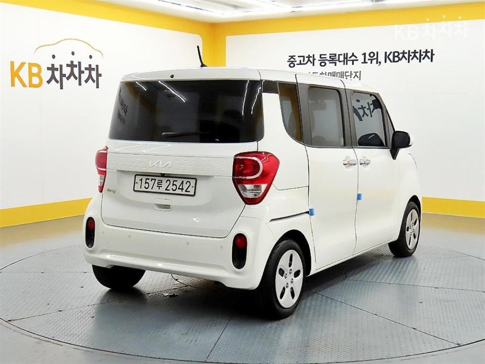 2022 - kia ray