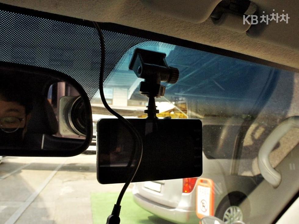 2019 - kia bongo iii