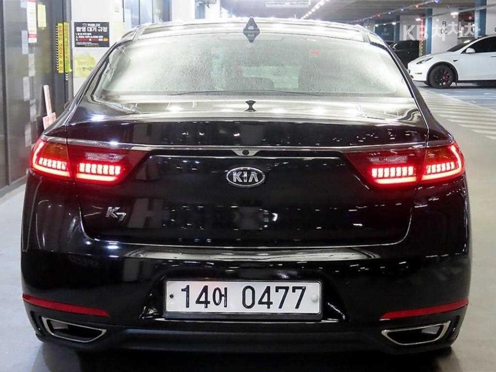 2016 - kia k7