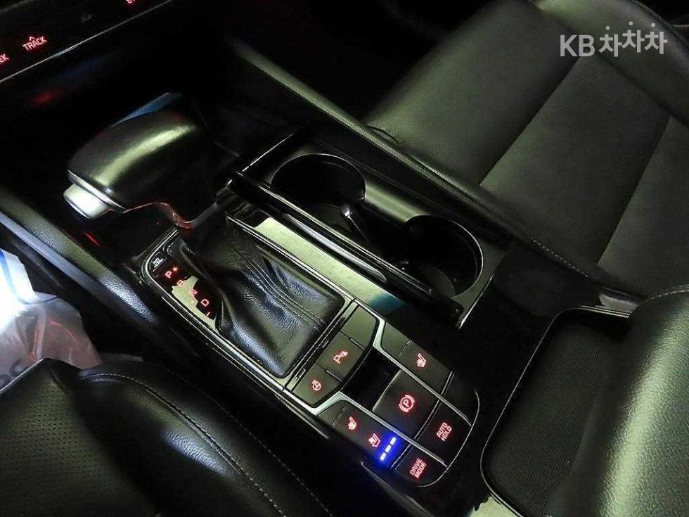2016 - kia k7