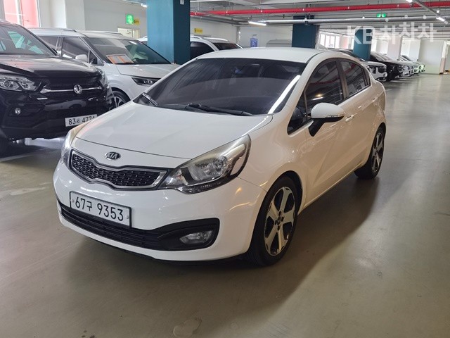 2014 kia pride