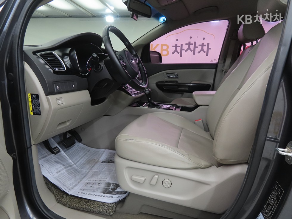 2016 - kia carnival