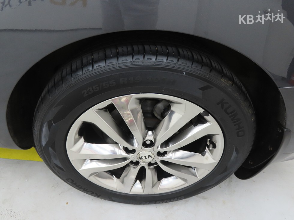 2016 - kia carnival