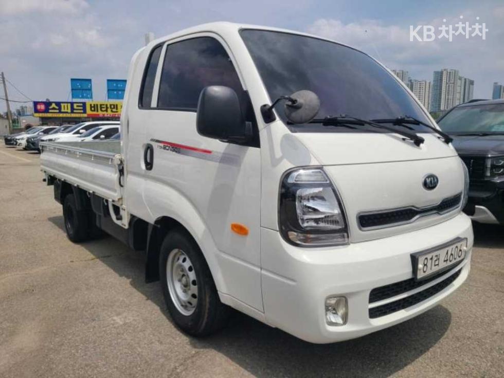 2020 - kia bongo iii