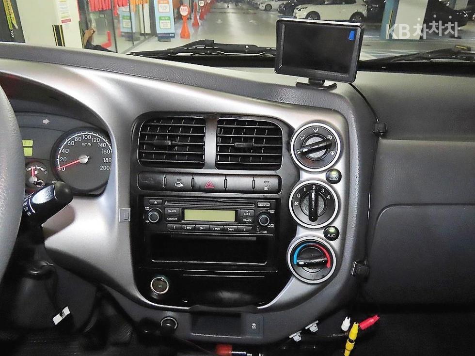 2015 - kia bongo iii