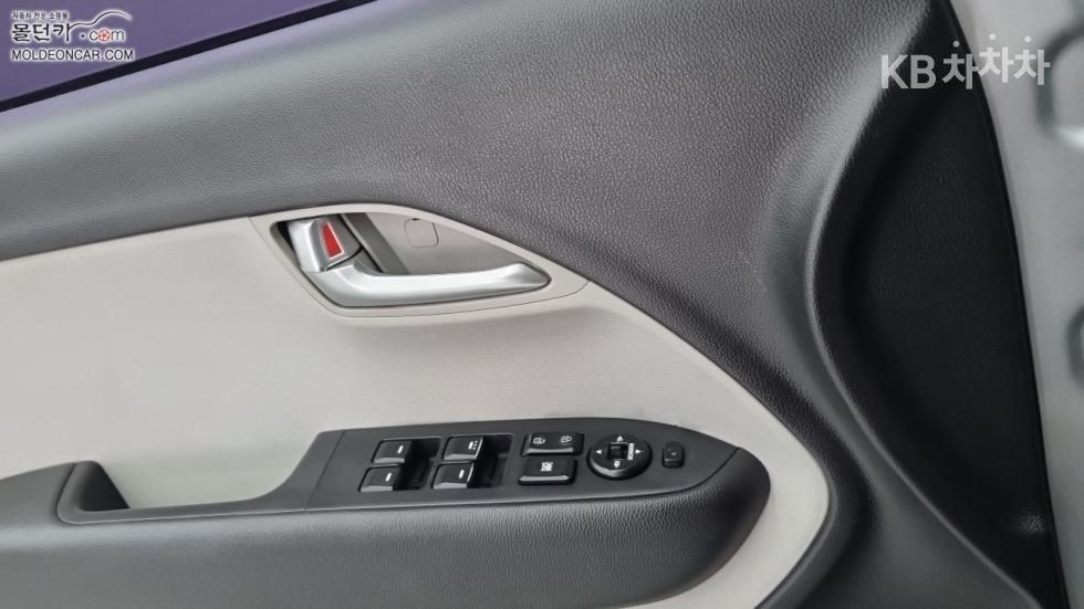 2013 - kia ray-ban