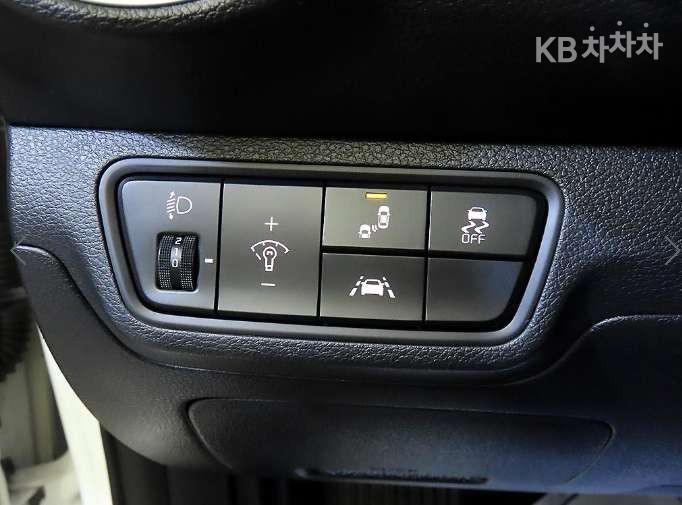 2019 - kia k3