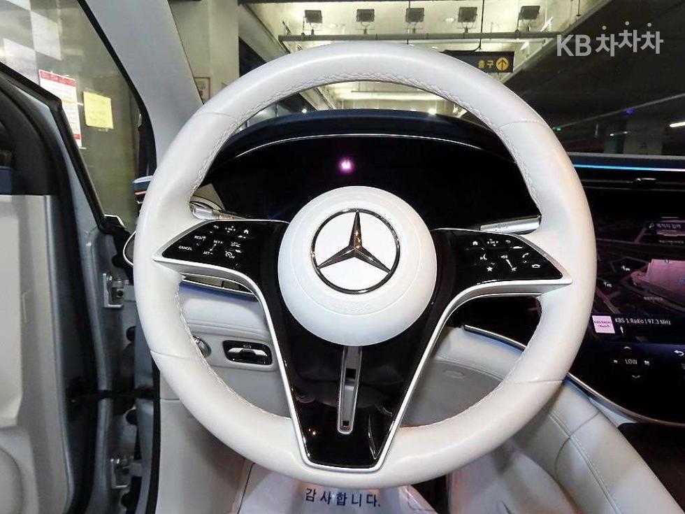 Mercedes-Benz EQS — miniaturë 8