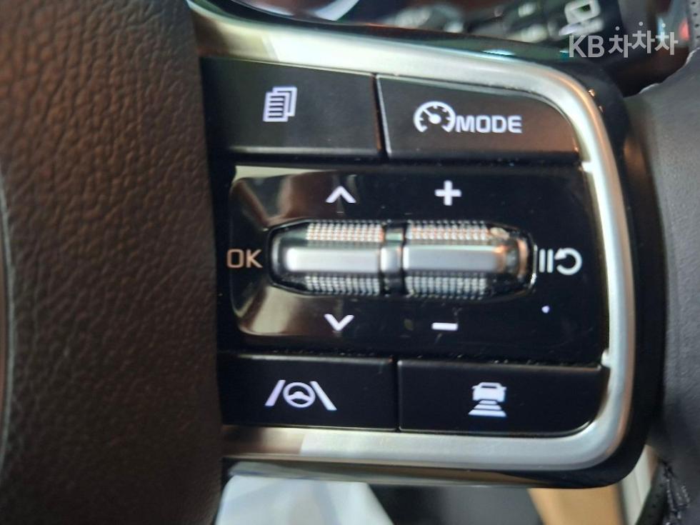 2021 - kia carnival